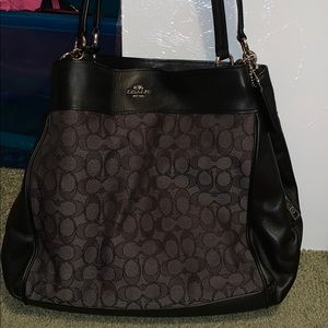 Black leather HoBo coach bag. Gently used